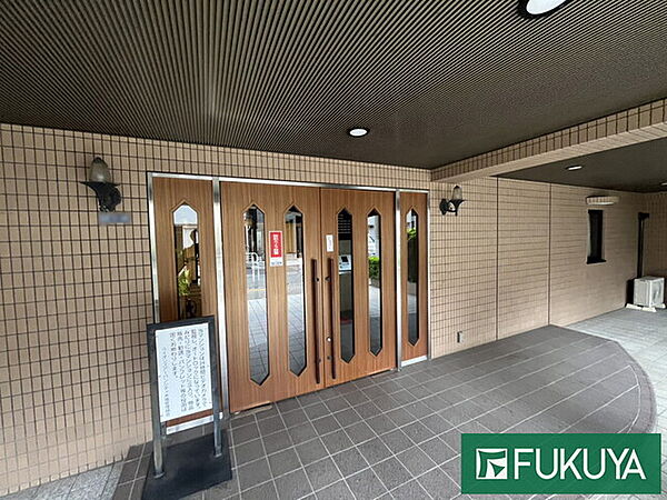 エントランスを拡大表示
