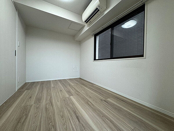 寝室を拡大表示