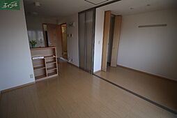 JR宇野線 備前西市駅 徒歩13分の賃貸アパート 3階1LDKのリビング/ダイニング