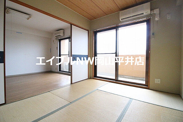 室内