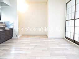 プレジール佐藤　Ｃ棟 1階2DKのリビング/ダイニング