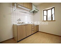 グローバル沖新町 2階2Kのリビング/ダイニング