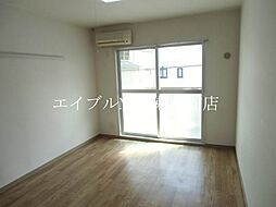 ホワイトリバー 3階1Kのリビング/ダイニング