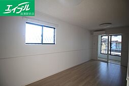 クロワッサン　デ　リュンヌ 1階1LDKのリビング/ダイニング