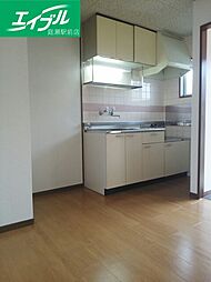 エルディム若竹II 1階2DKのリビング/ダイニング