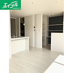 ベレオガーデンズ北方 2階1LDKのリビング/ダイニング