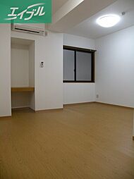 CRASSO DAIKU 1階1DKのリビング/ダイニング