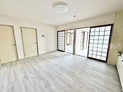 JR山陽本線 岡山駅 徒歩12分の賃貸マンション 4階2LDKのリビング/ダイニング