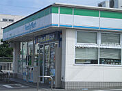 ファミリーマート岡山南中央町店 195m