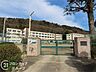 周辺：枚方市立山田中学校 徒歩12分。 890m