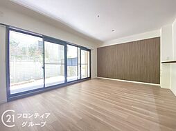 ダイアパレス枚方山田池公園　中古マンション 4LDKのリビング/ダイニング