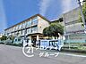 周辺：枚方市立殿山第一小学校 徒歩2分。 130m