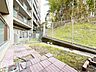 その他：前面に大きな遮るものがなく、開放的な眺望が広がります。緑を感じられる心地よい景観で、四季の移り変わりを日常の中で感じることができます。