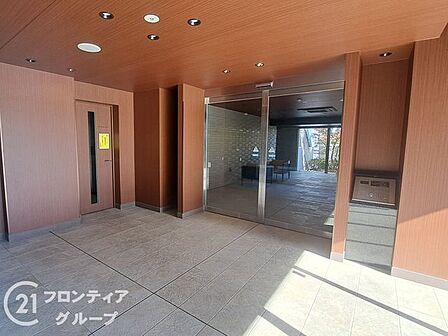 住まい探しで後悔しないためのポイントをスタッフがお伝えします。検討中の方もそうでない方も、まずは一度お話を聞かせてください