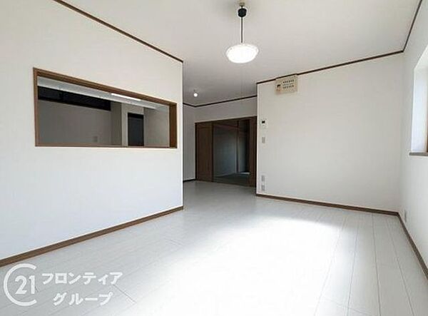 リビング/ダイニングを拡大表示