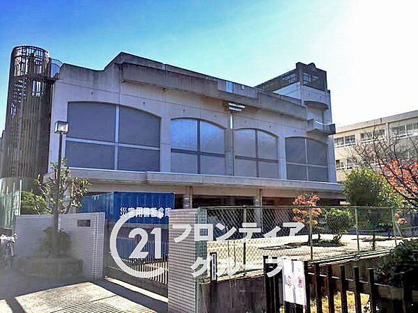 周辺を拡大表示