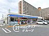 周辺：ローソン枚方西牧野四丁目店 徒歩8分。 600m