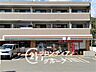 周辺：セブンイレブン枚方東中振2丁目店 徒歩2分。 160m