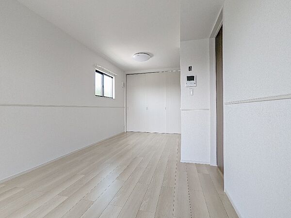 apartment 栃木県小山市東城南４丁目28-3　関口ビル1階
