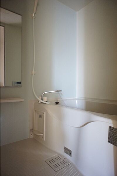 apartment 栃木県小山市東城南４丁目28-3　関口ビル1階