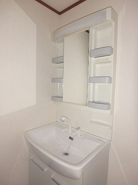 detached 栃木県小山市東城南４丁目28-3　関口ビル1階