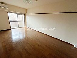 第2丸中マンション(増築） 7階1Kのリビング/ダイニング