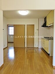 イーストサイドフジ 1階1LDKのリビング/ダイニング