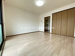 シャンテ・ラ・ヴィ北島　EAST 1階1Kのリビング/ダイニング