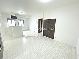 フィオーレ・アダチ 1階2LDKのリビング/ダイニング