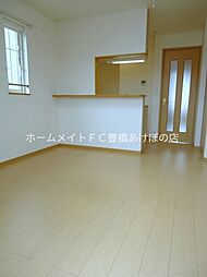 サン　ブライト 2階1LDKのリビング/ダイニング