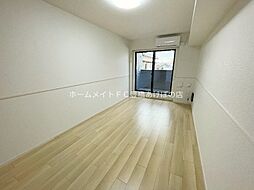 リーフ 2階1LDKのリビング/ダイニング