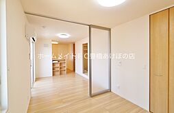 優　平川 2階1LDKのリビング/ダイニング