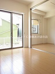 ネオコルソ 1階2DKのリビング/ダイニング