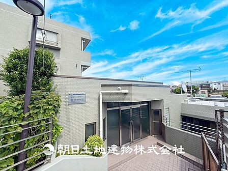 【現地写真】プライベート性の高い空間を楽しむと同時に朝焼けや星空を見ることで癒しを得ることが出来ます。