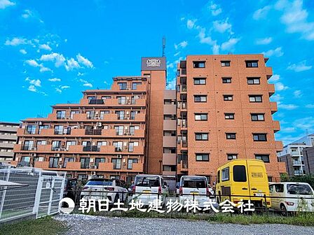 【外観写真】その家から感じられる、気品・上質・重厚感・極細やかさ、そのすべては見た者に安らぎを与える特別な空間です。ここに住むからこそ意味がある。すべての(始まり)をここから迎えましょう。