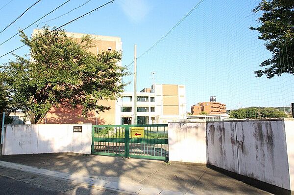 画像28:名古屋市立南天白中学校 1235m