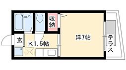 コーポ・エイト 1階