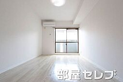 メゾン・ド・スクワール 4階ワンルームのリビング/ダイニング