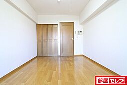 マンションリバーサイド 1階1Kのリビング/ダイニング