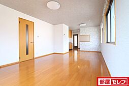 トークヴィレッジV　A棟 2階3LDKのリビング/ダイニング