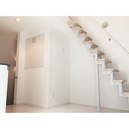 AXIS 2階ワンルームのリビング/ダイニング