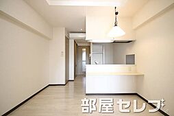 サン・ウエダビルII 2階1LDKのリビング/ダイニング