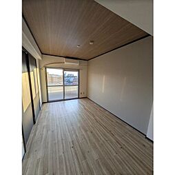 日映マンションII 8階2LDKのリビング/ダイニング