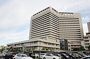 名古屋市立大学病院 1295m