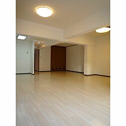 グランドメゾン元宮町 1階2LDKのリビング/ダイニング