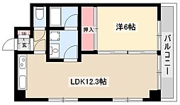 カーサ北山 2階