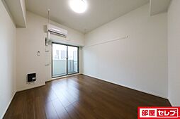 セイント野並 4階1Kのリビング/ダイニング