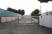 御劔小学校 280m