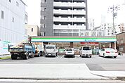 ファミリーマート名古屋千代田店 55m