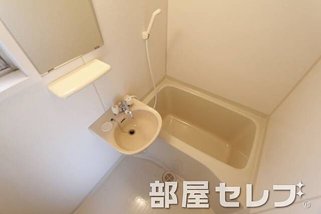 浴室